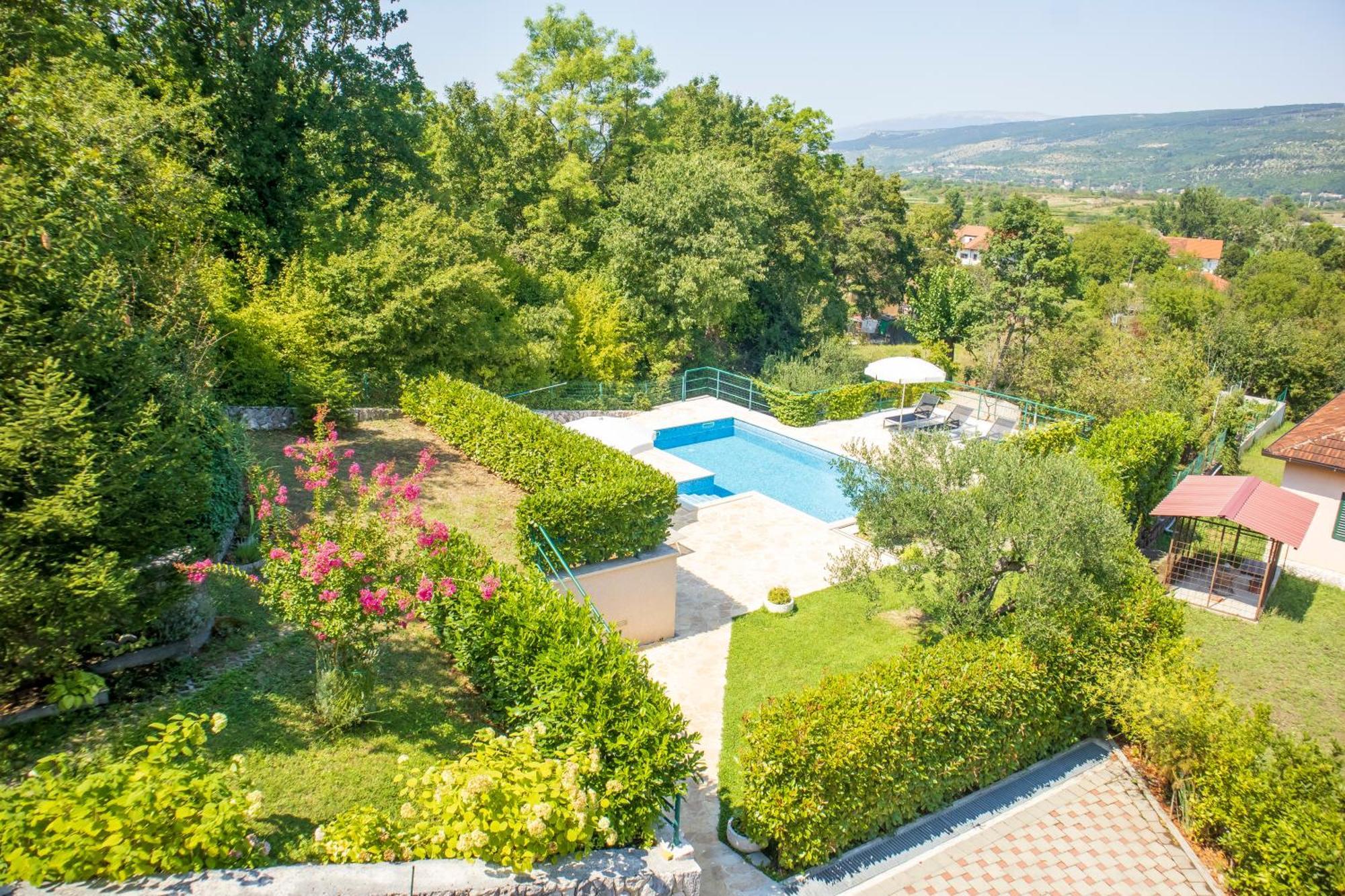 אימוטסקי Villa Luna מראה חיצוני תמונה