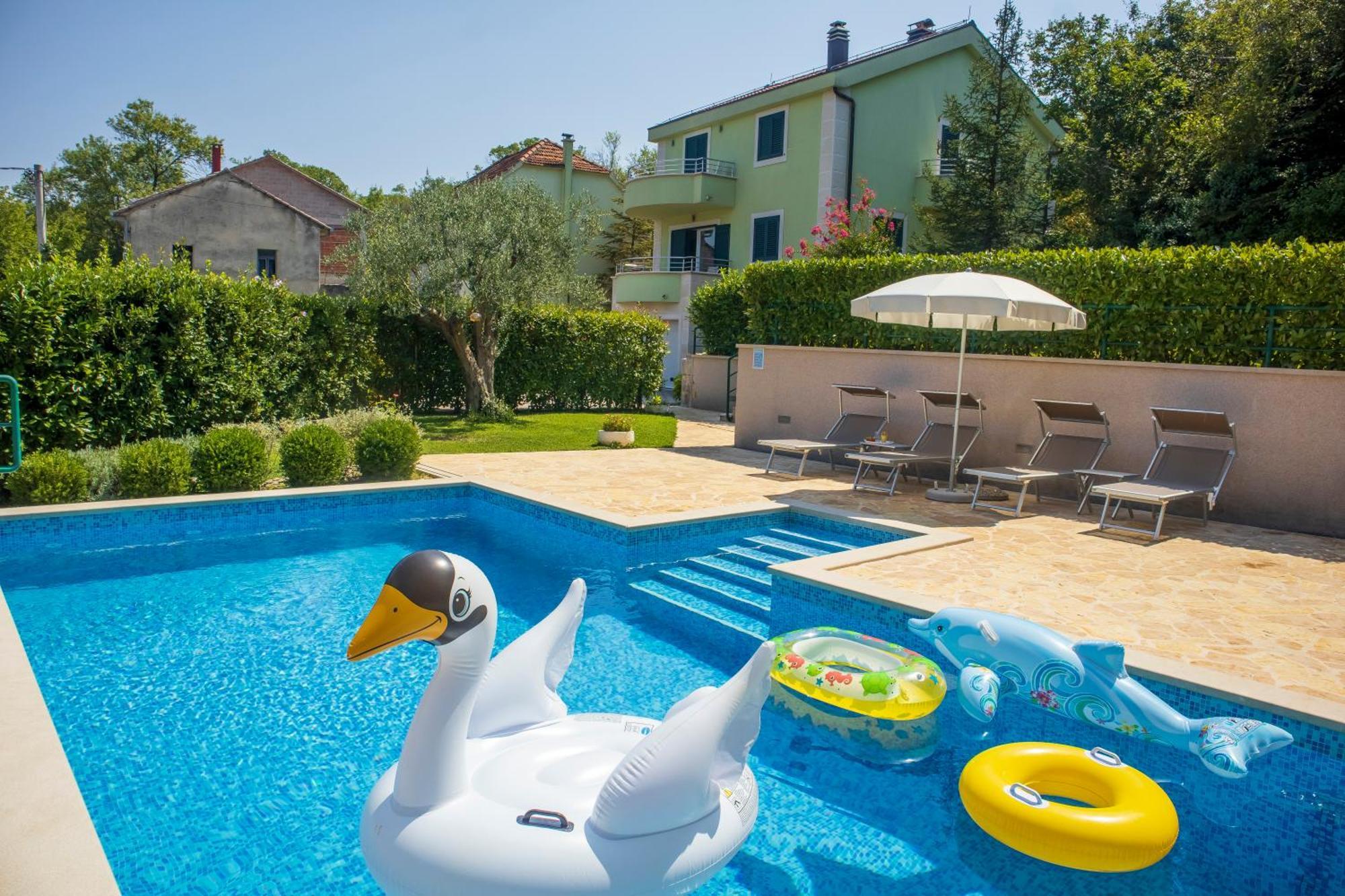 אימוטסקי Villa Luna מראה חיצוני תמונה